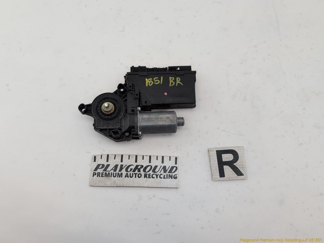 Audi S4 Passenger Right Rear Power Window Motor