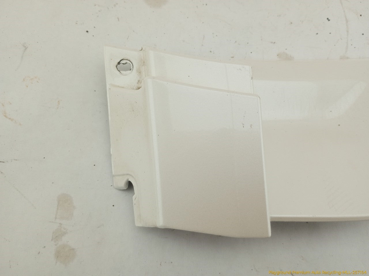 Cadillac CTS Pair Of Front Exterior Door Handle Bezel Trim