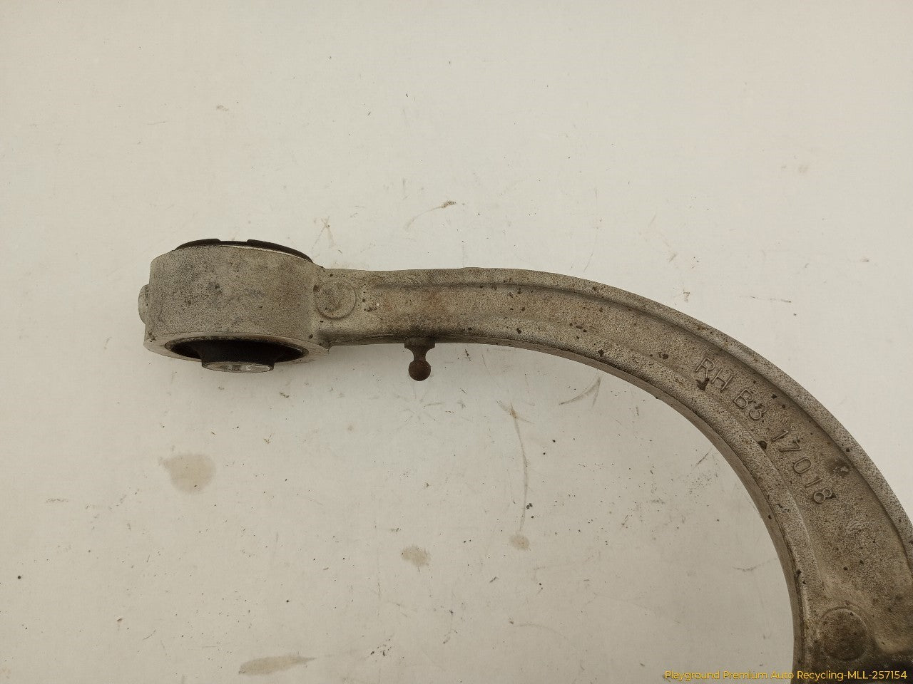 Cadillac CTS Passenger Right Front Upper Control Arm
