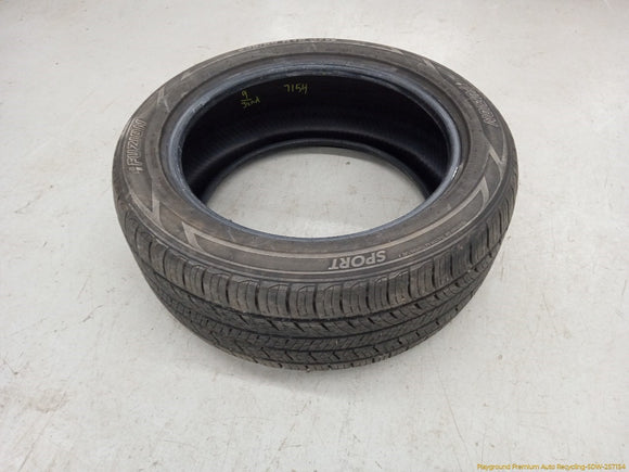Cadillac CTS Single Fuzion Sport Tire