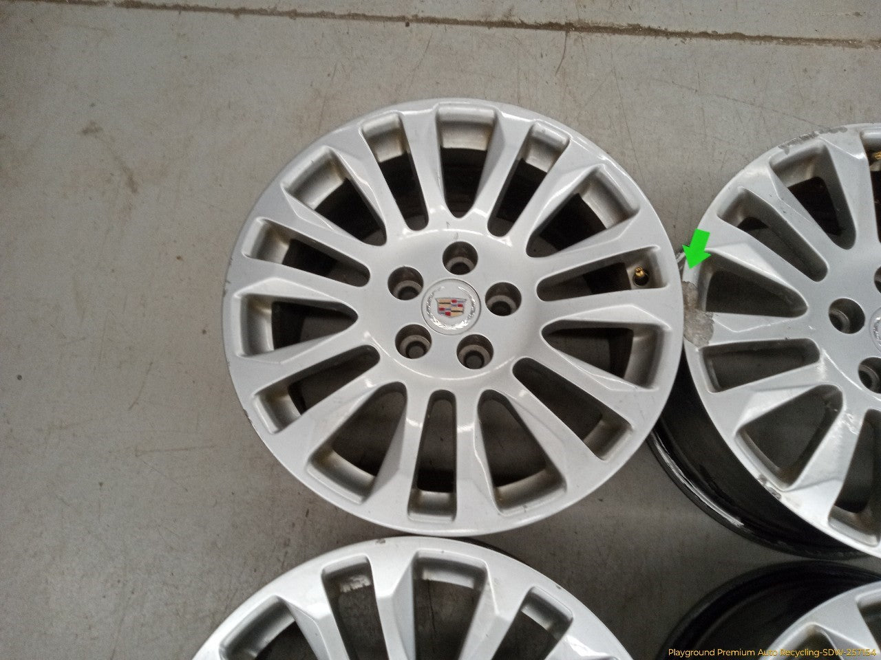 Cadillac CTS Set Of 4 Alloy Staggered Wheels 14 Spoke