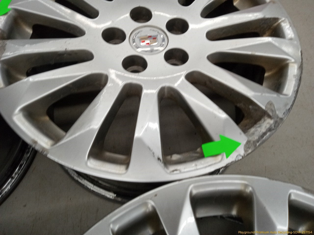 Cadillac CTS Set Of 4 Alloy Staggered Wheels 14 Spoke