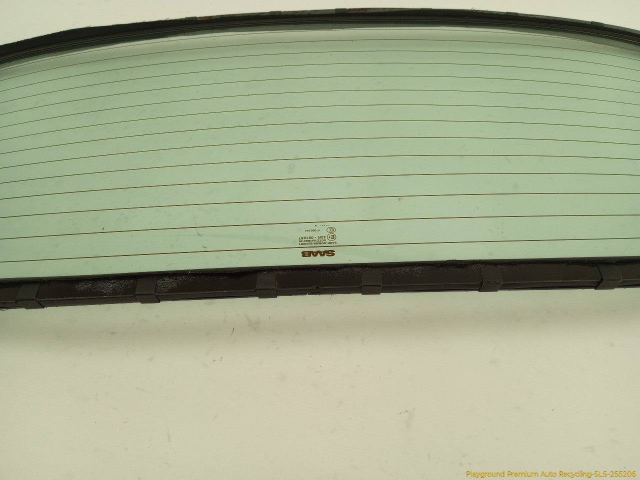 Saab 903 Back Glass