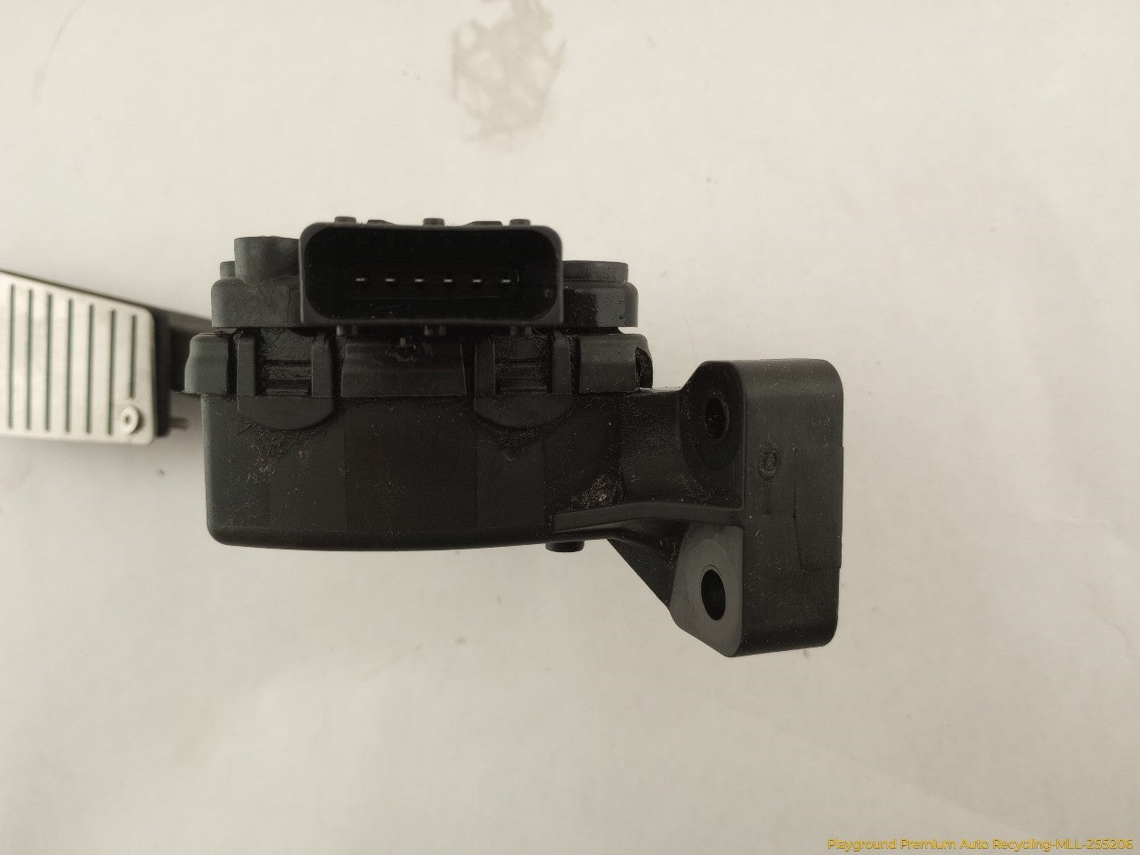 Saab 903 Accelerator Gas Pedal