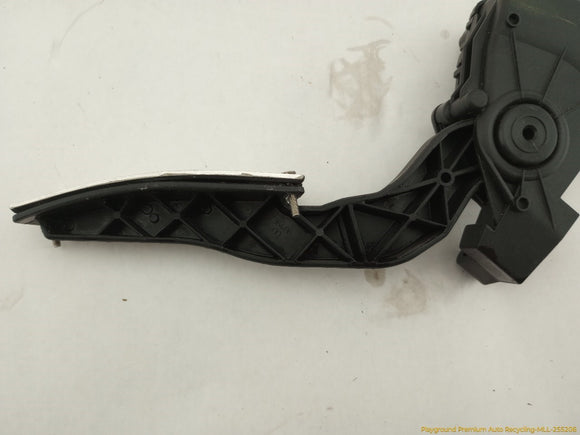 Saab 903 Accelerator Gas Pedal