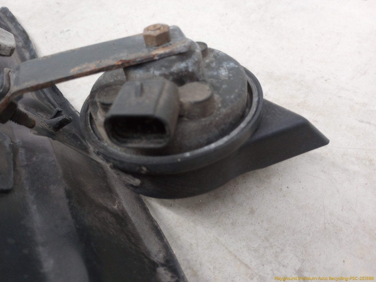 Saab 9-3 Radiator Core Support