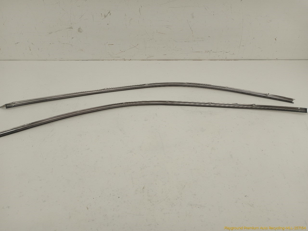 Cadillac CTS Pair Of Upper Front Door Chrome Trim - 0