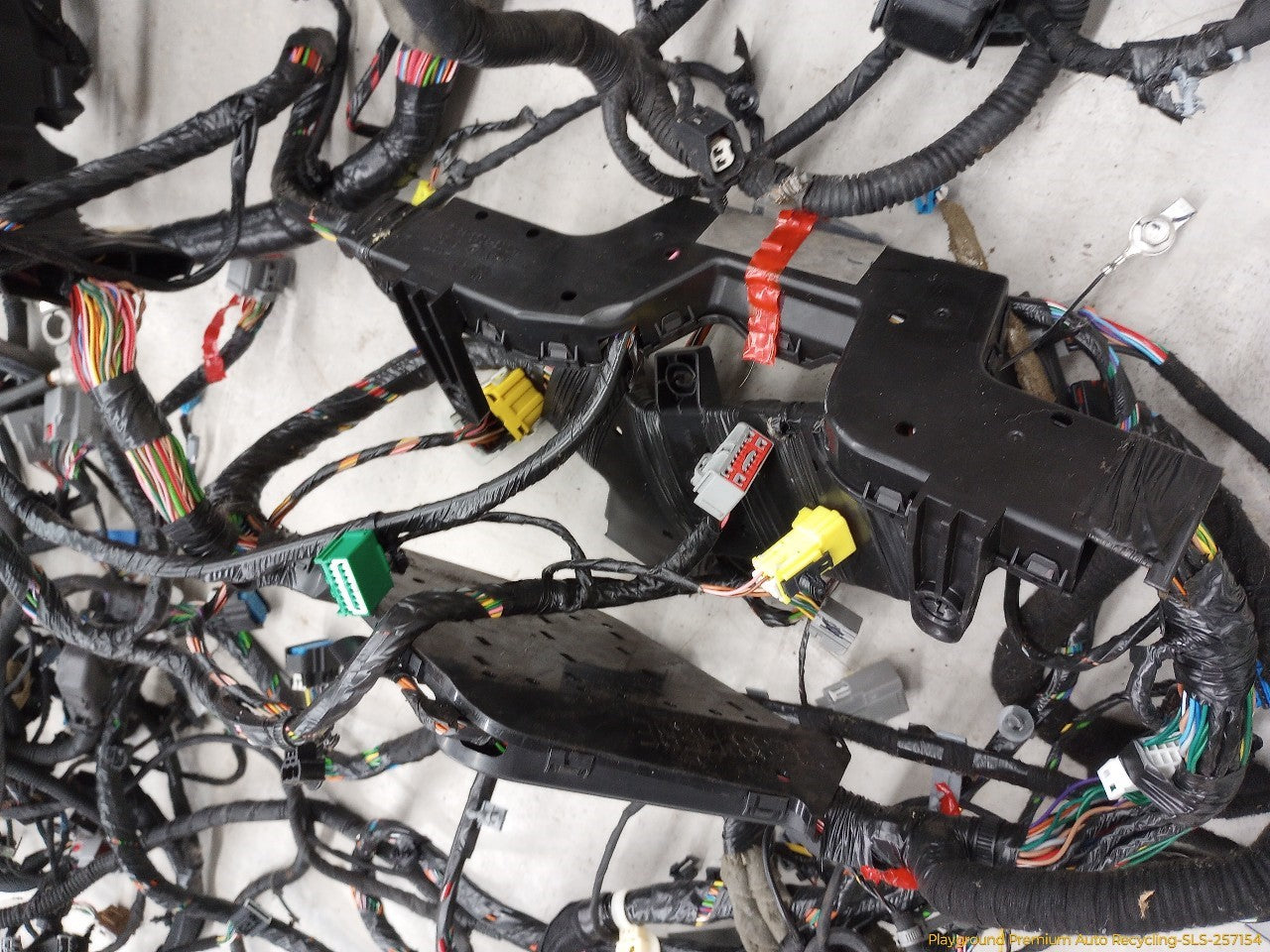 Cadillac CTS Body Wire Harness