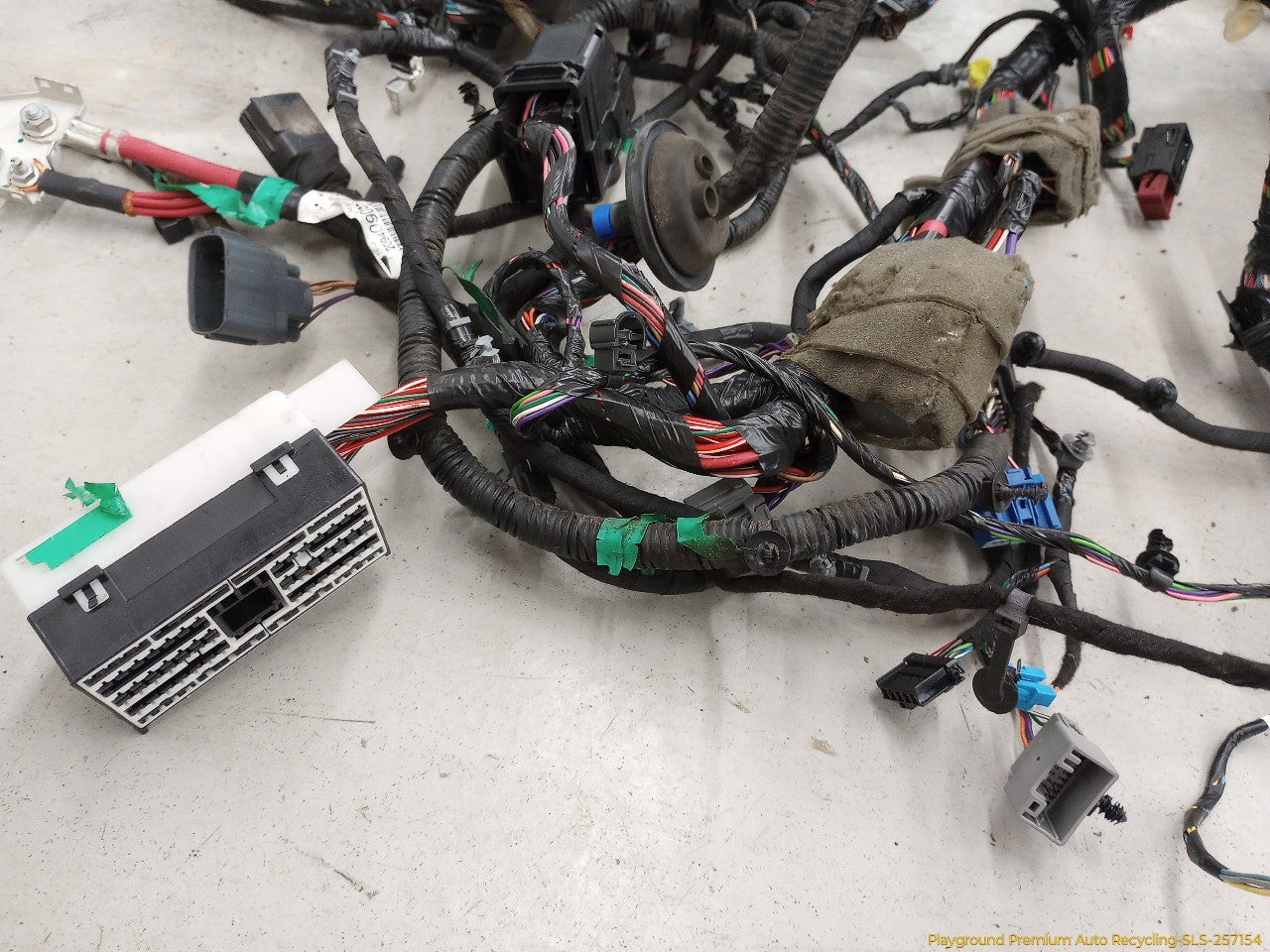Cadillac CTS Body Wire Harness