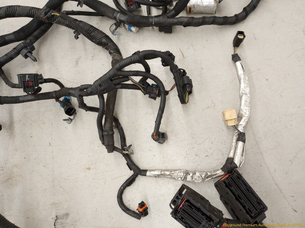 Cadillac CTS Engine Wire Harness