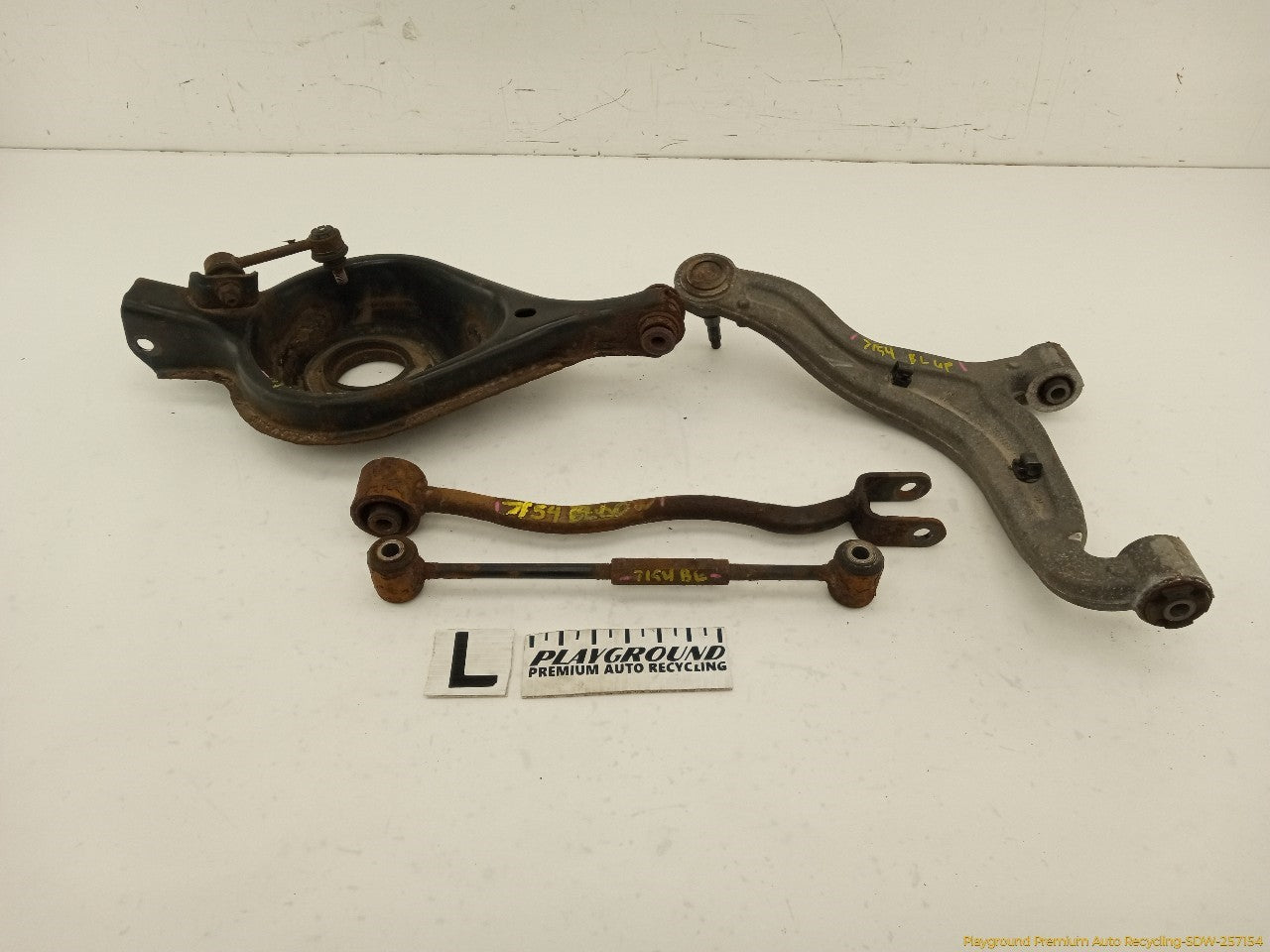 Cadillac CTS Set Of 4 Driver Left Rear Control Arms
