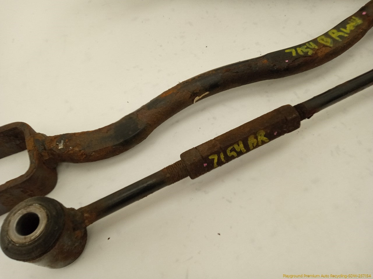 Cadillac CTS Set Of 4 Passenger Right Rear Control Arms
