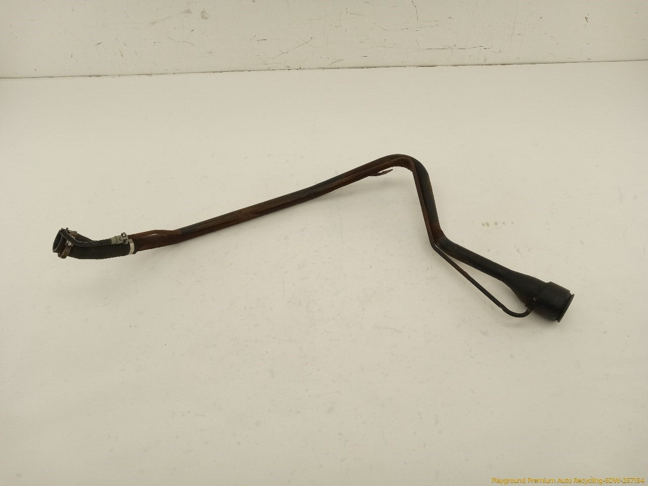 Saab 903 Fuel Filler Neck