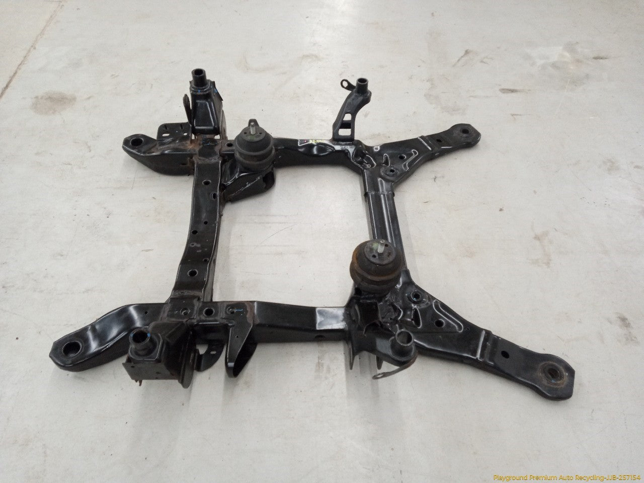 Cadillac CTS Front Crossmember Subframe