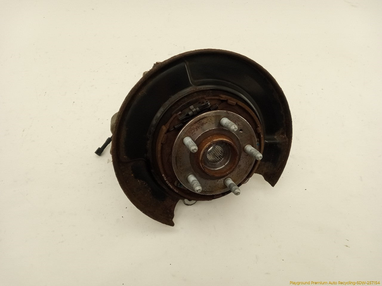 Cadillac CTS Passenger Right Rear Spindle Knuckle Hub