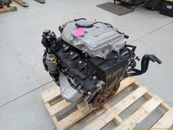 Cadillac CTS Engine Assembly
