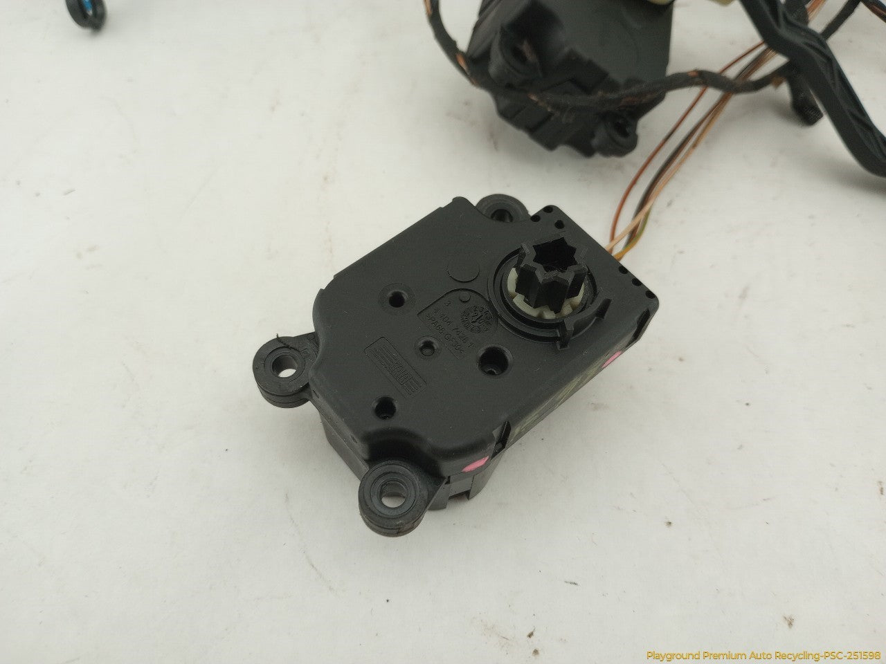 Saab 9-3 Set Of 6 Heater Vent Flap Actuators