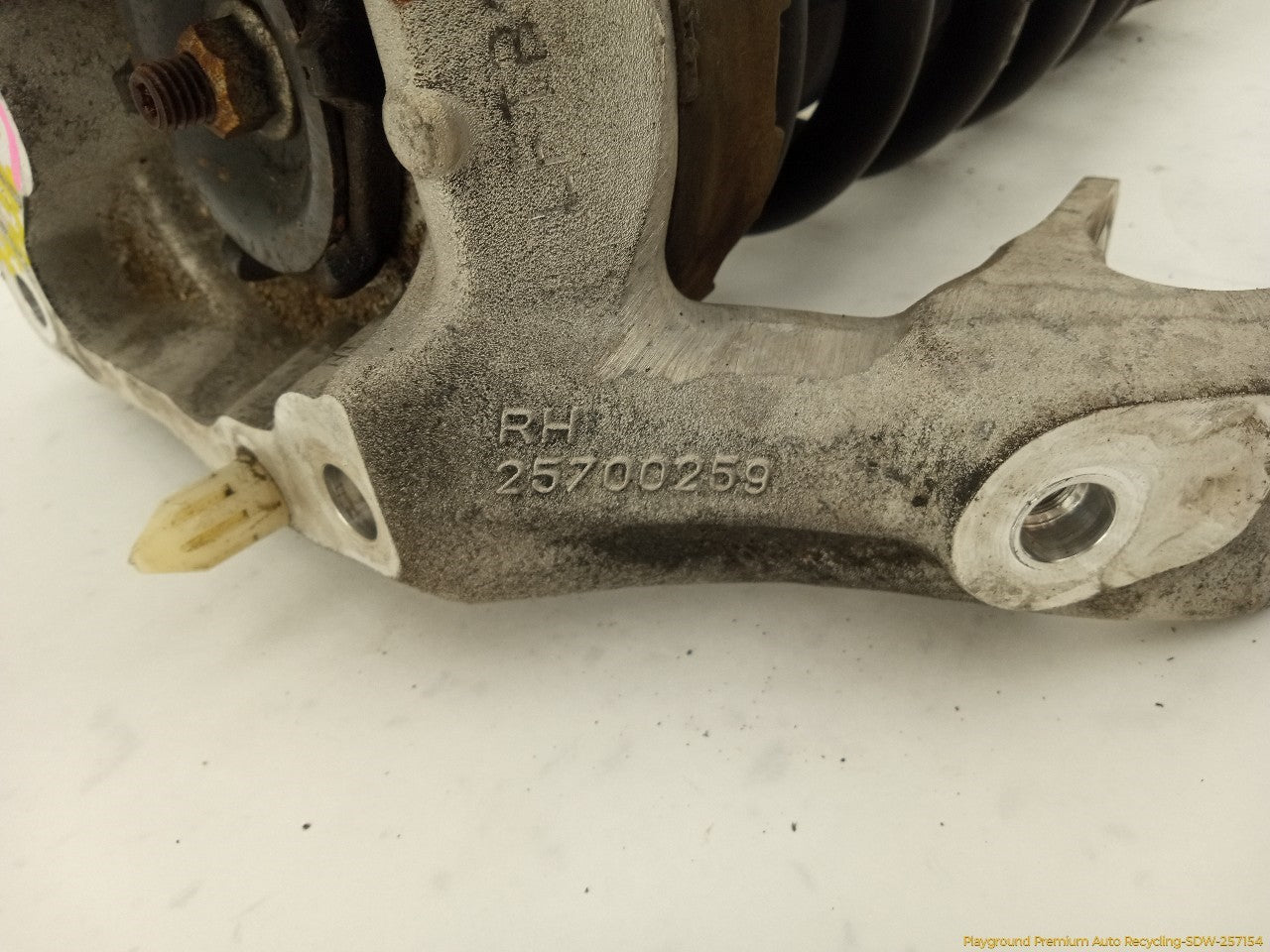 Cadillac CTS Passenger Right Front Strut