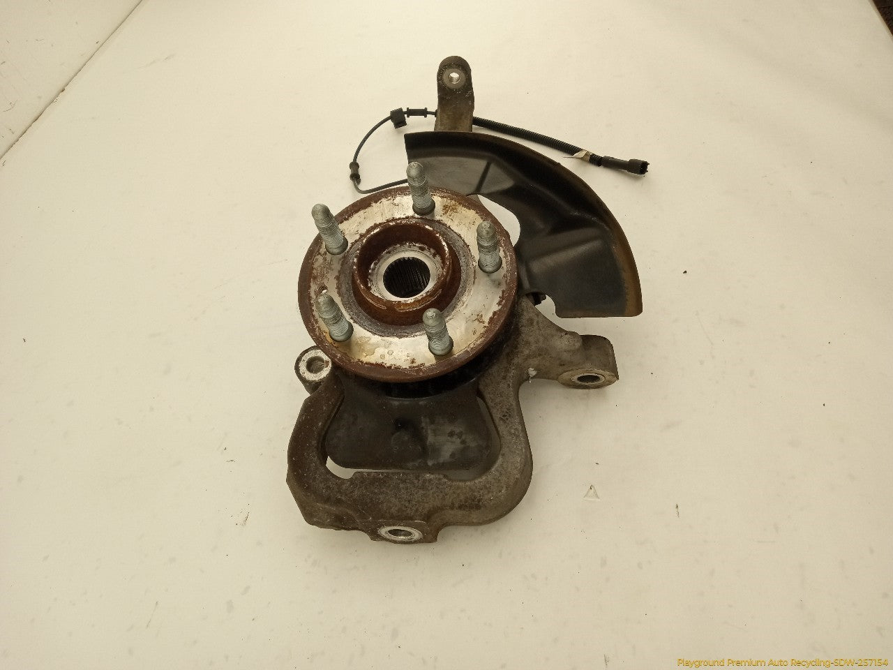 Cadillac CTS Driver Left Front Spindle Knuckle Hub