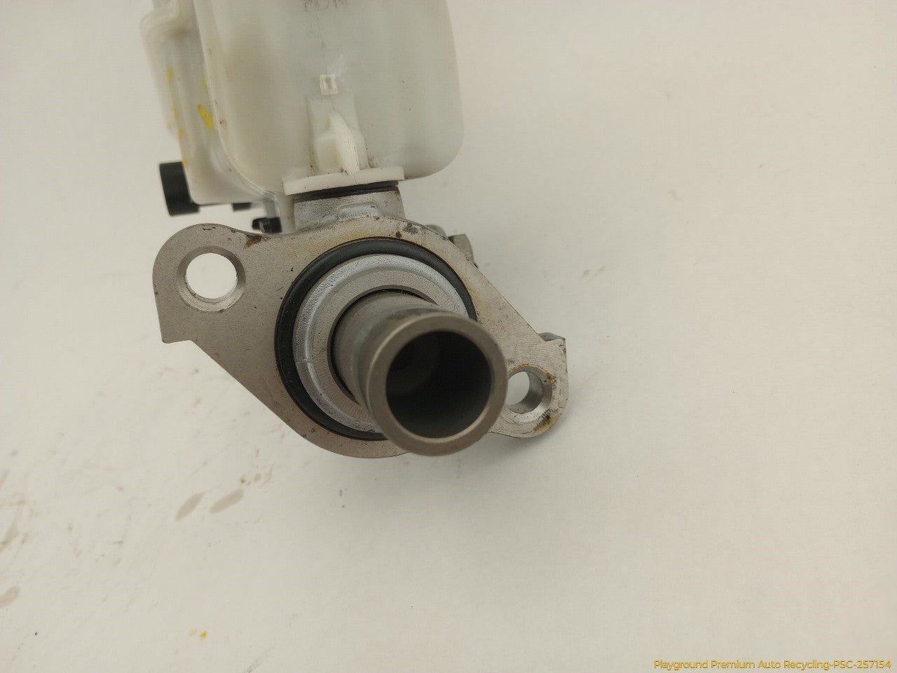 Cadillac CTS Brake Master Cylinder