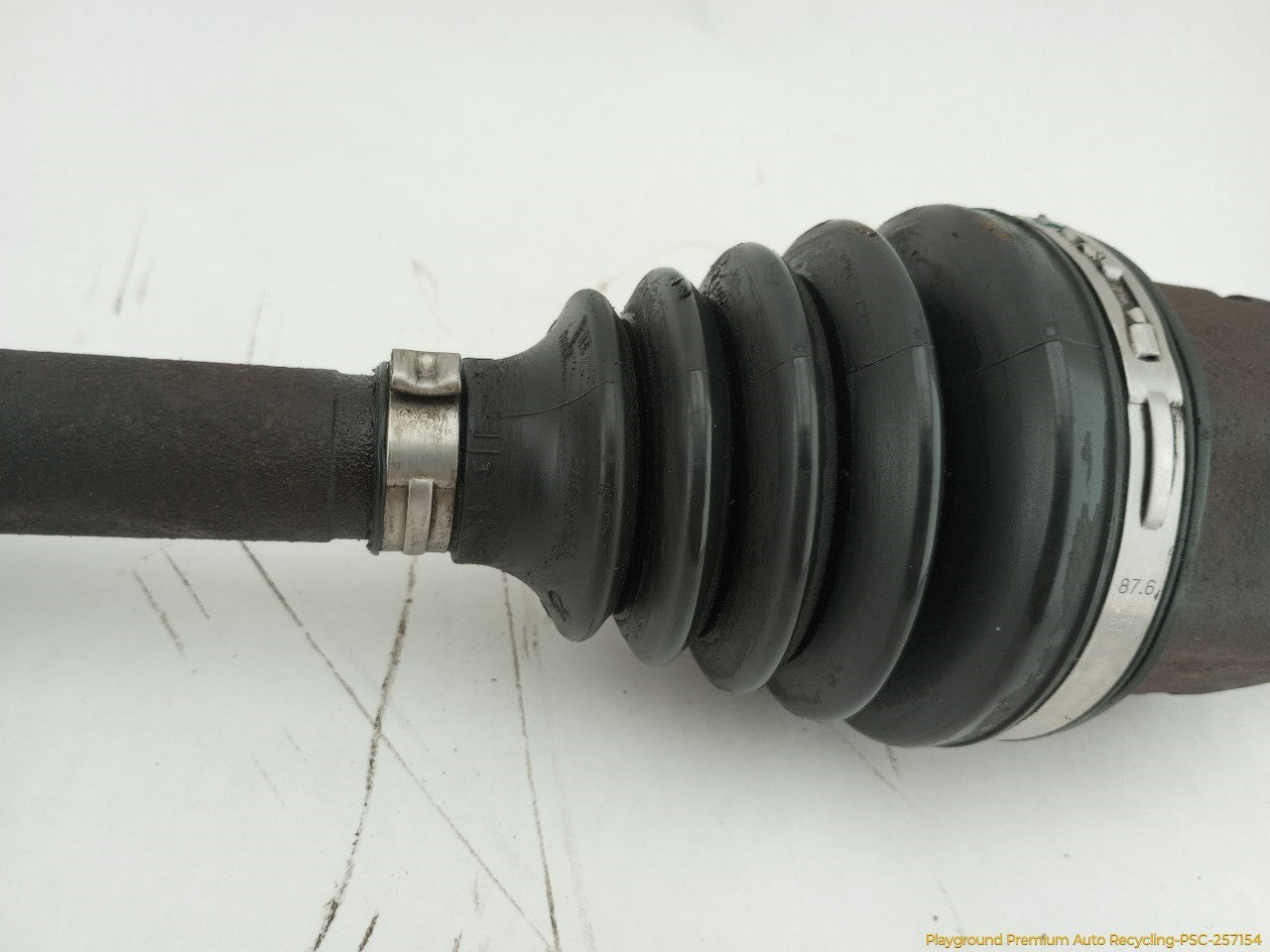 Cadillac CTS Driver Left Front Axle Drive Shaft