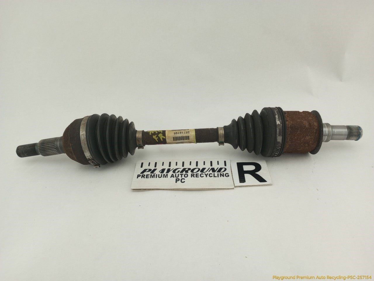 Cadillac CTS Passenger Right Front Axle Drive Shaft
