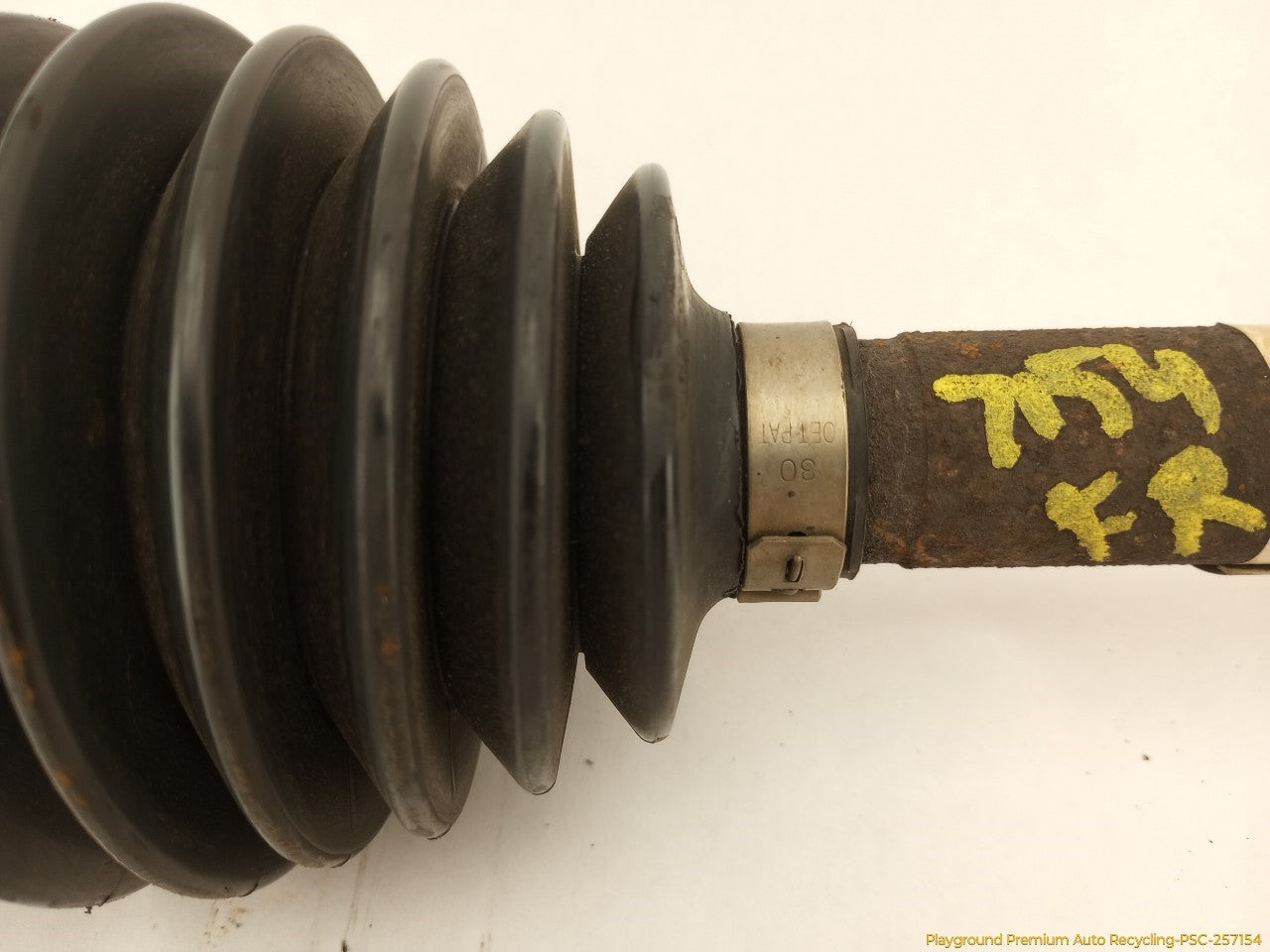 Cadillac CTS Passenger Right Front Axle Drive Shaft