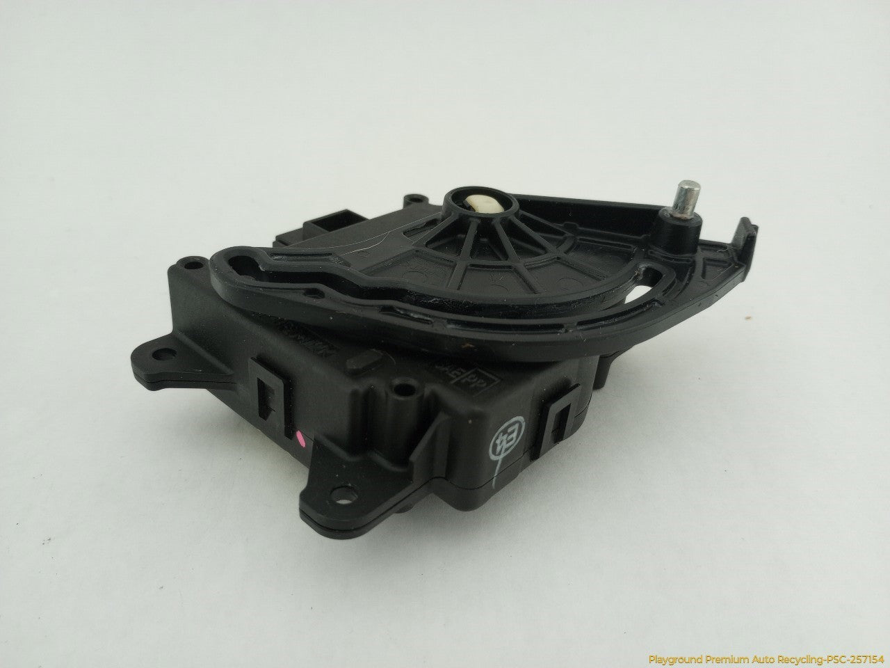 Cadillac CTS Set Of 4 Air Vent Flap Actuator