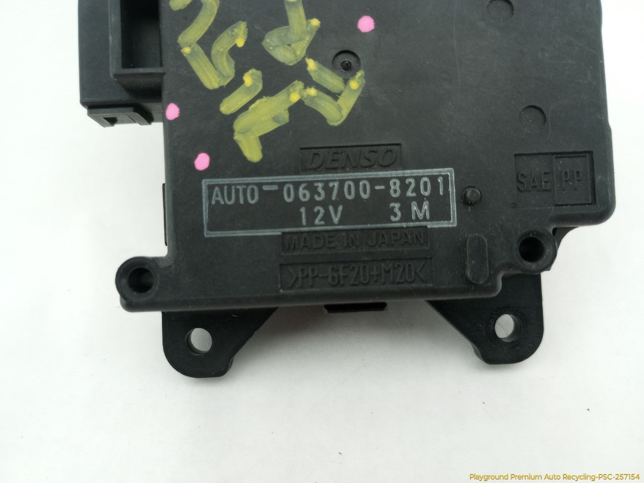 Cadillac CTS Set Of 4 Air Vent Flap Actuator