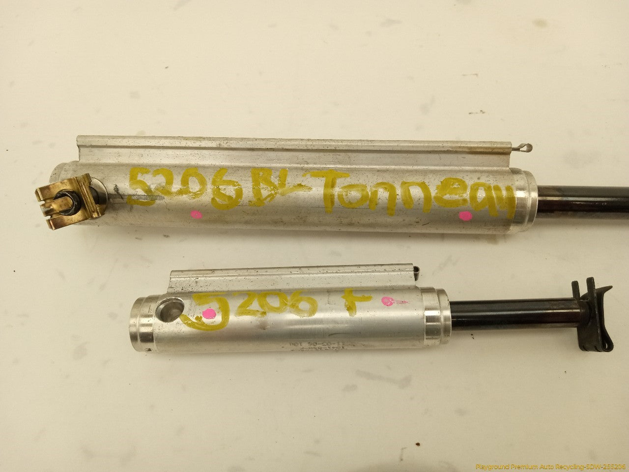 Saab 903 Set Of 7 Convertible Top Lift Hydraulic Cylinders - 0