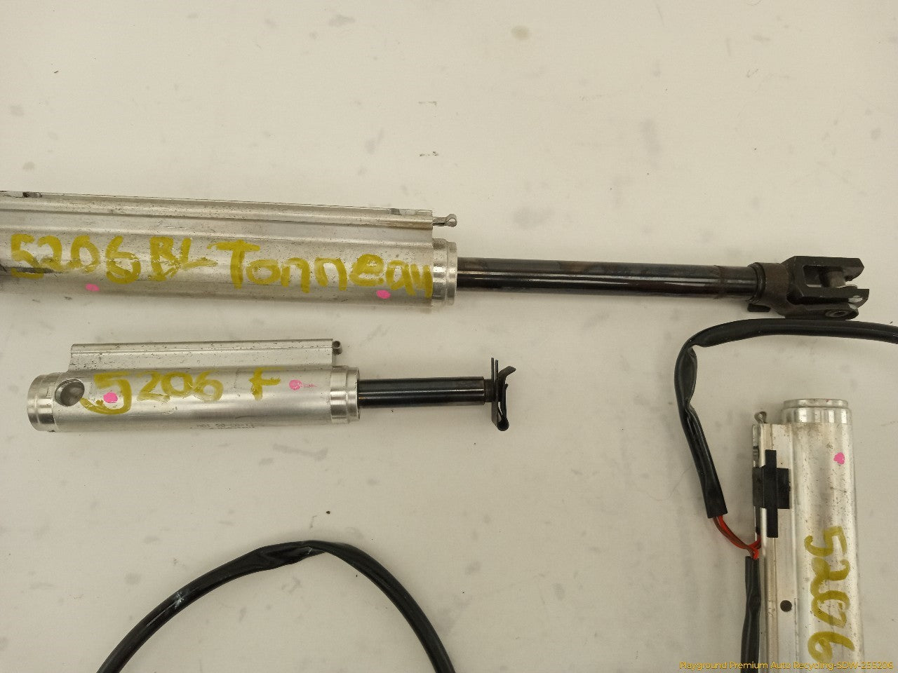 Saab 903 Set Of 7 Convertible Top Lift Hydraulic Cylinders