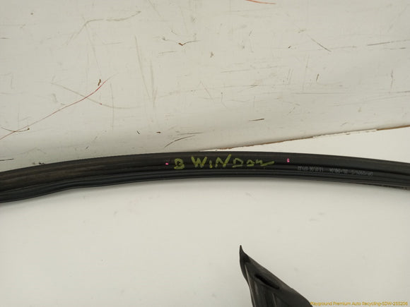 Saab 903 Set Of 5 Top Roof Seal Moldings