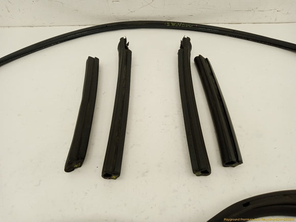 Saab 903 Set Of 5 Top Roof Seal Moldings