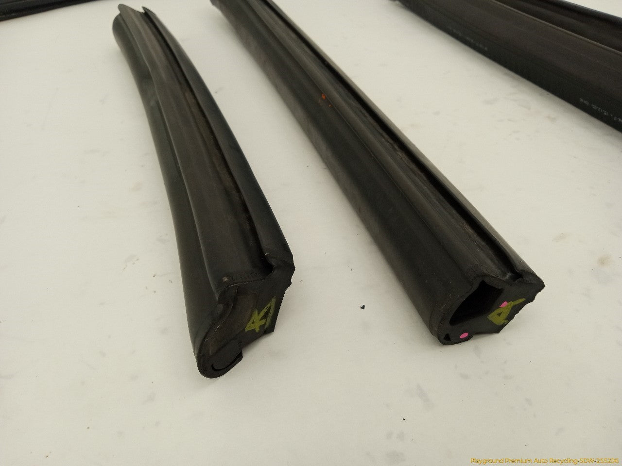 Saab 903 Set Of 5 Top Roof Seal Moldings