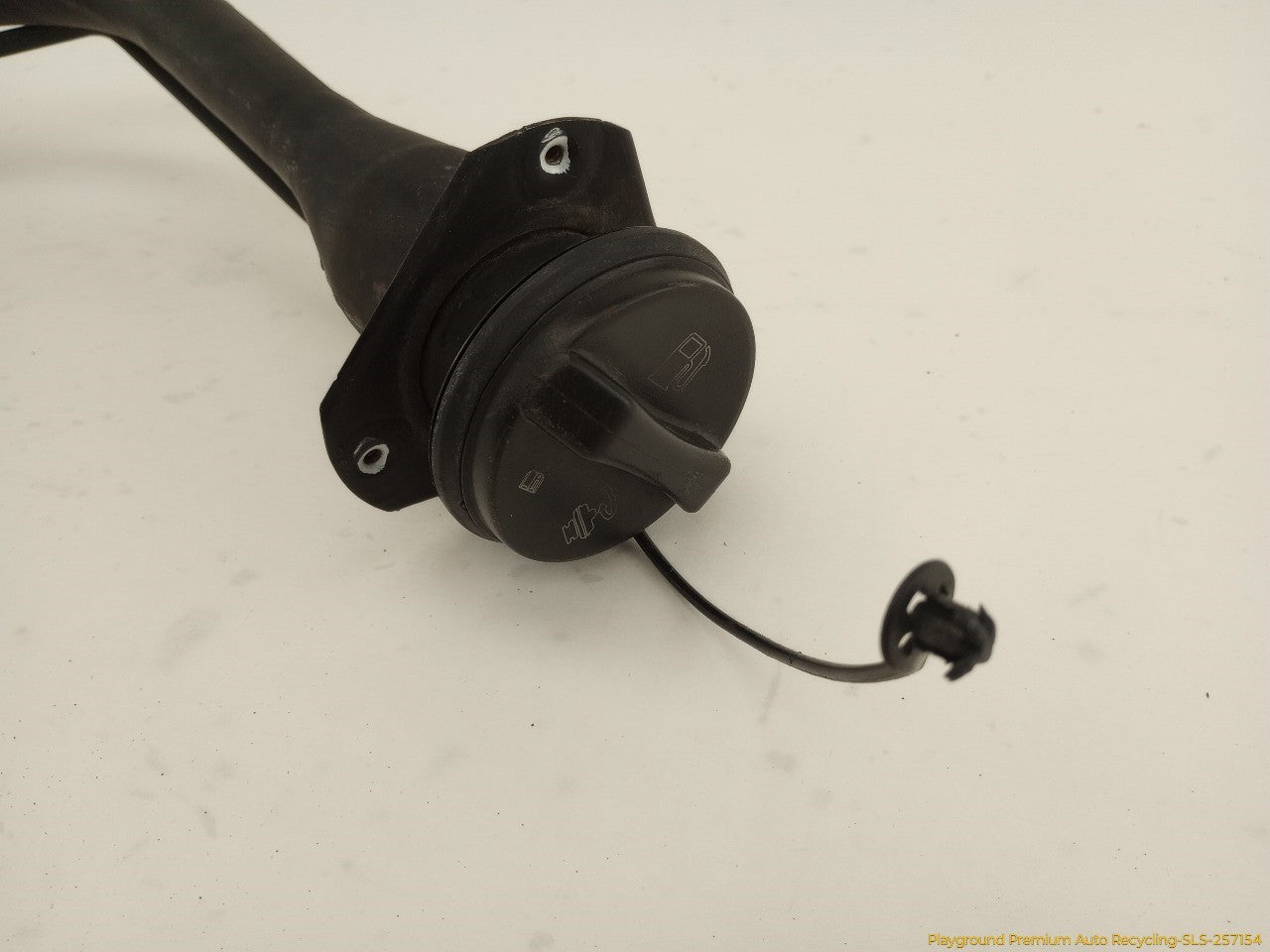 Cadillac CTS Fuel Filler Neck - 0
