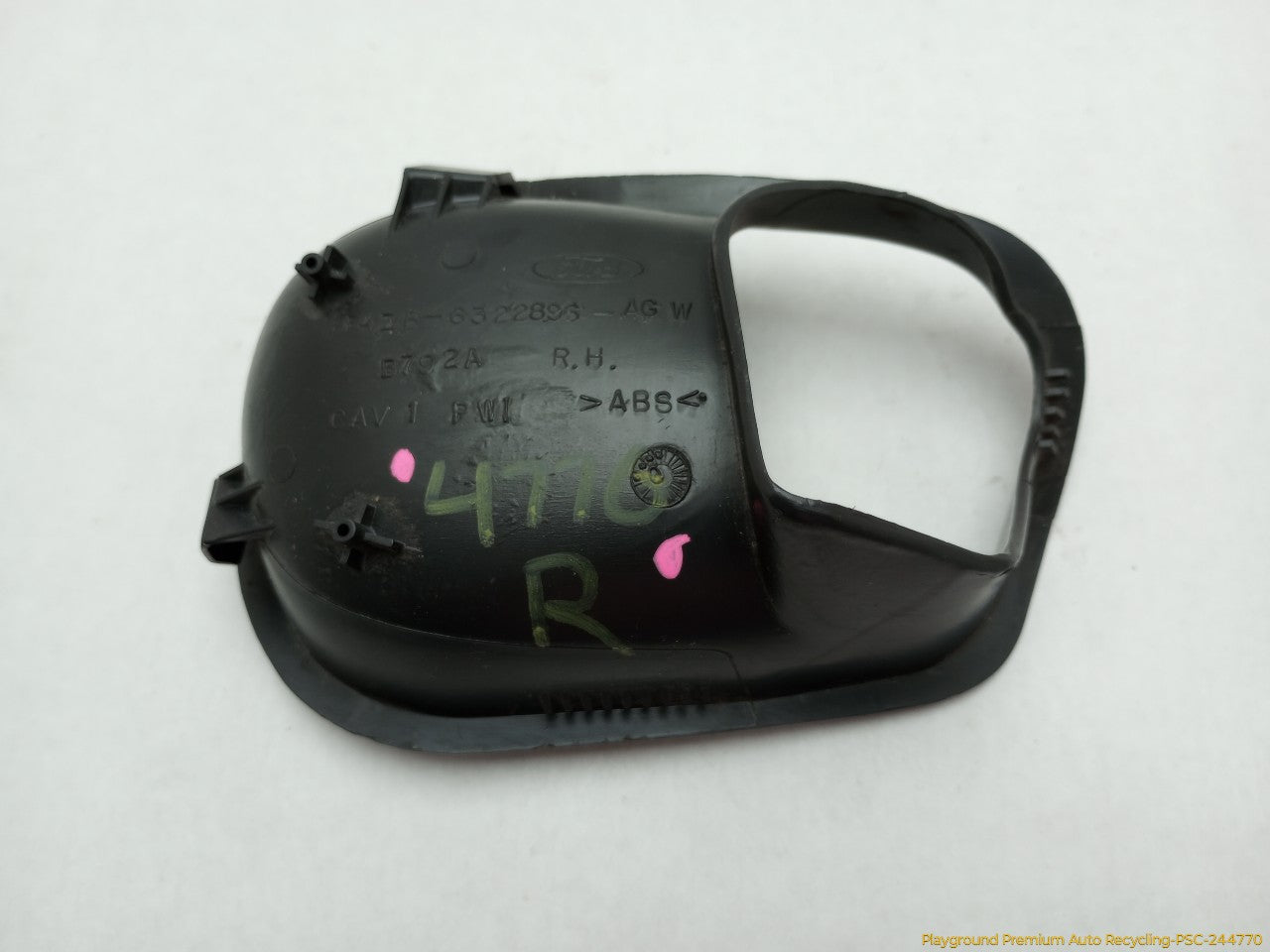 Ford Mustang Passenger Right Front Door Handle Bezel Trim - 0