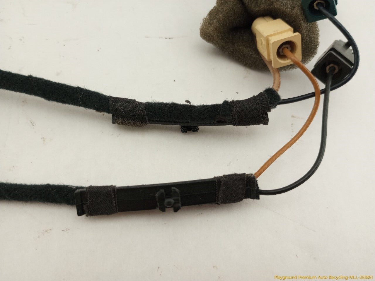 Audi S4 Roof Shark Antenna
