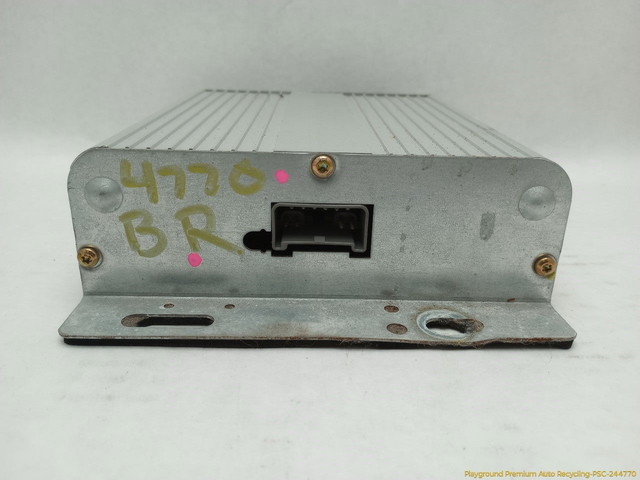 Ford Mustang Radio Audio Amplifier