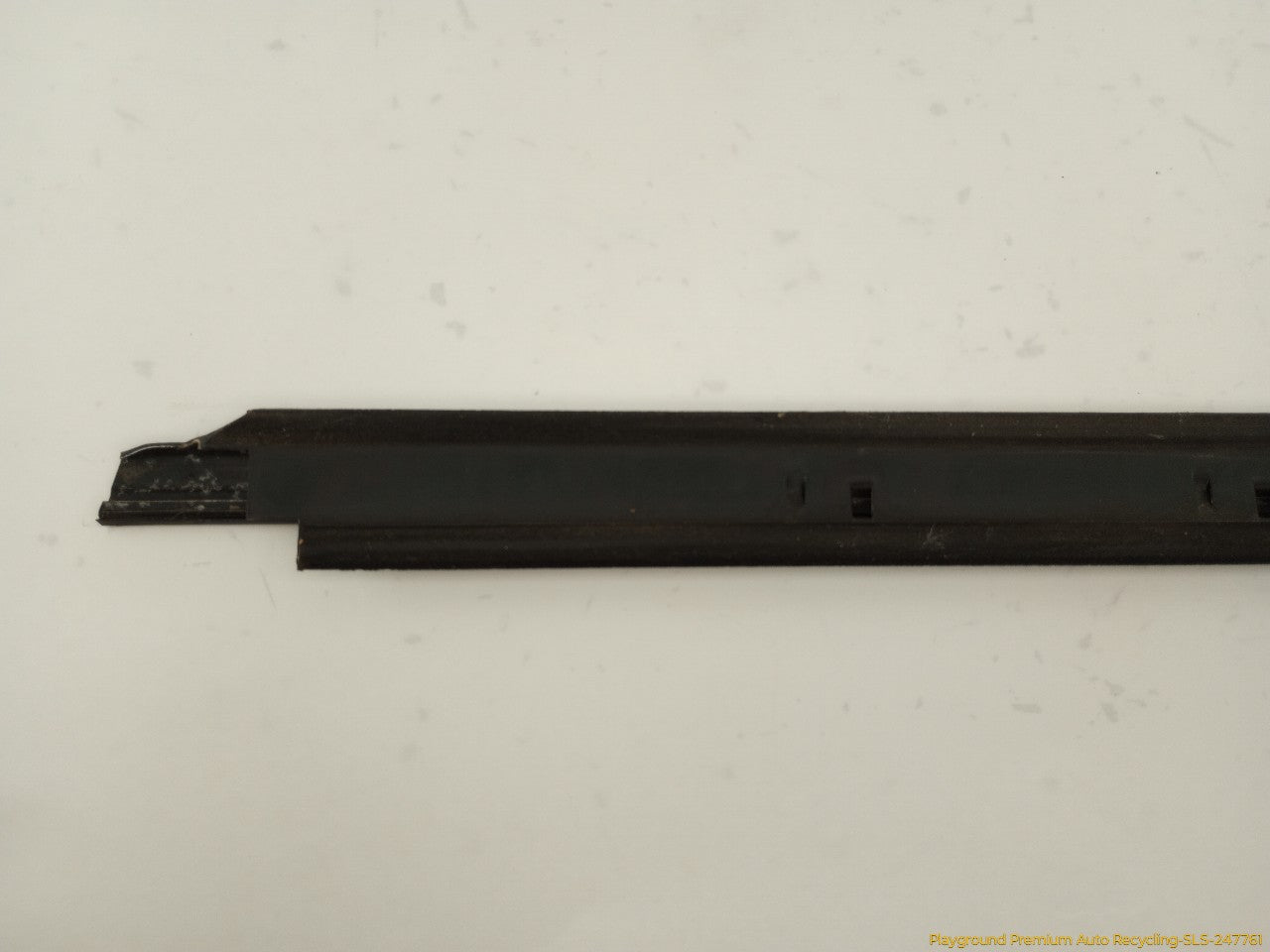 Ford Mustang Passenger Right Front Door Window Sweep