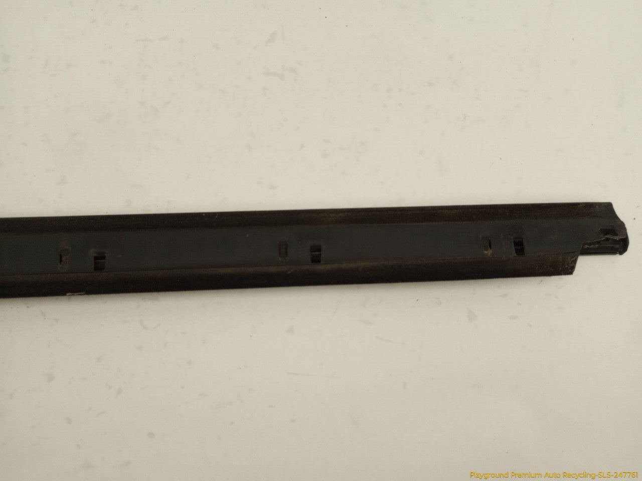 Ford Mustang Passenger Right Front Door Window Sweep