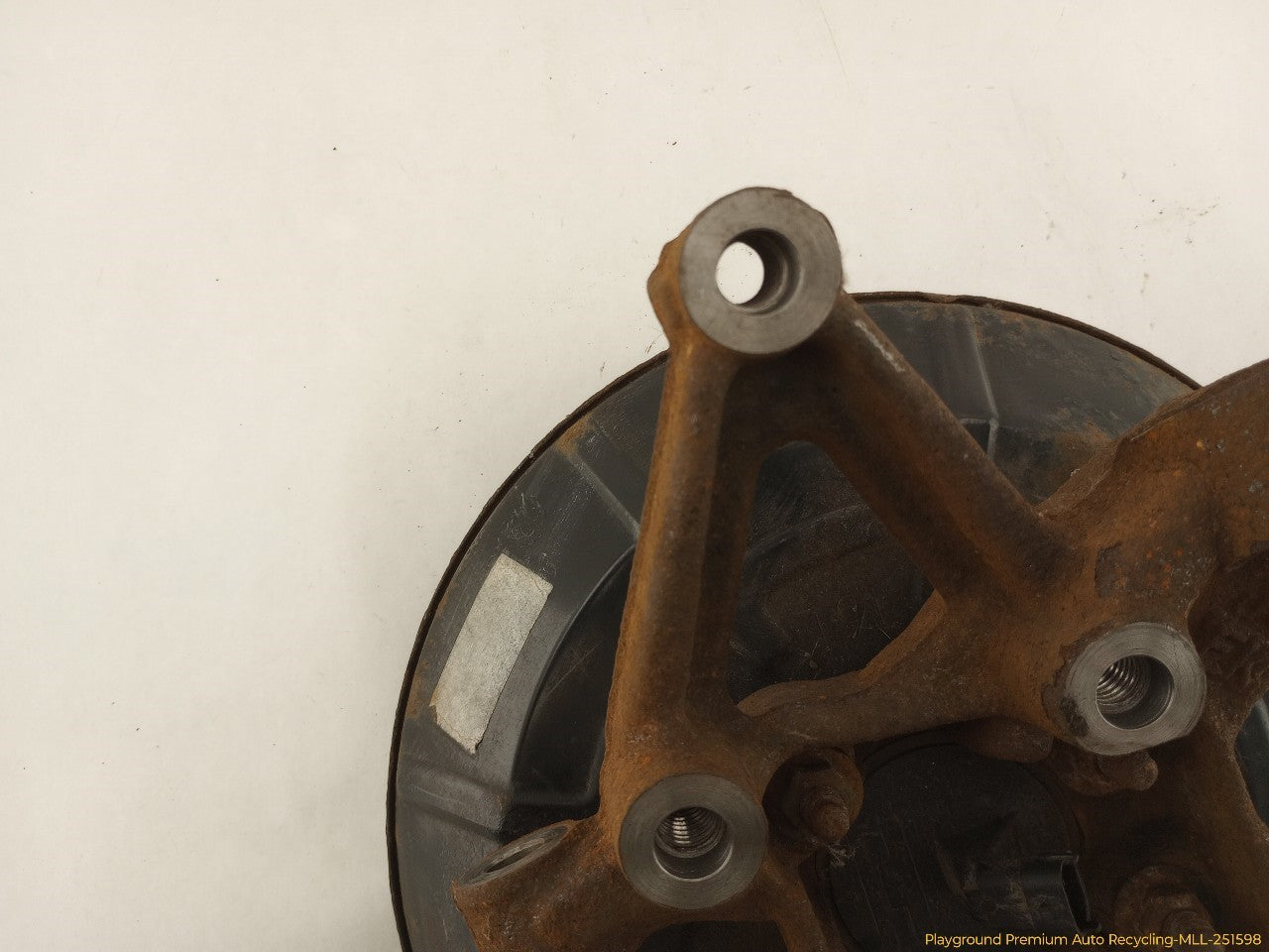 Saab 9-3 Driver Left Rear Spindle Knuckle Hub