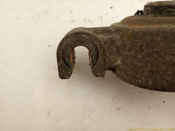 Saab 903 Pair Of Rear Strut Mounts