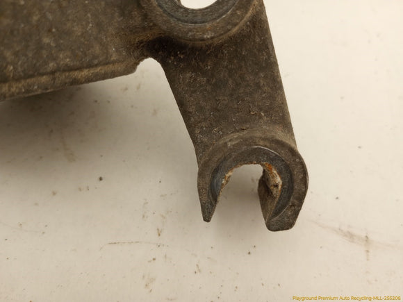 Saab 903 Pair Of Rear Strut Mounts