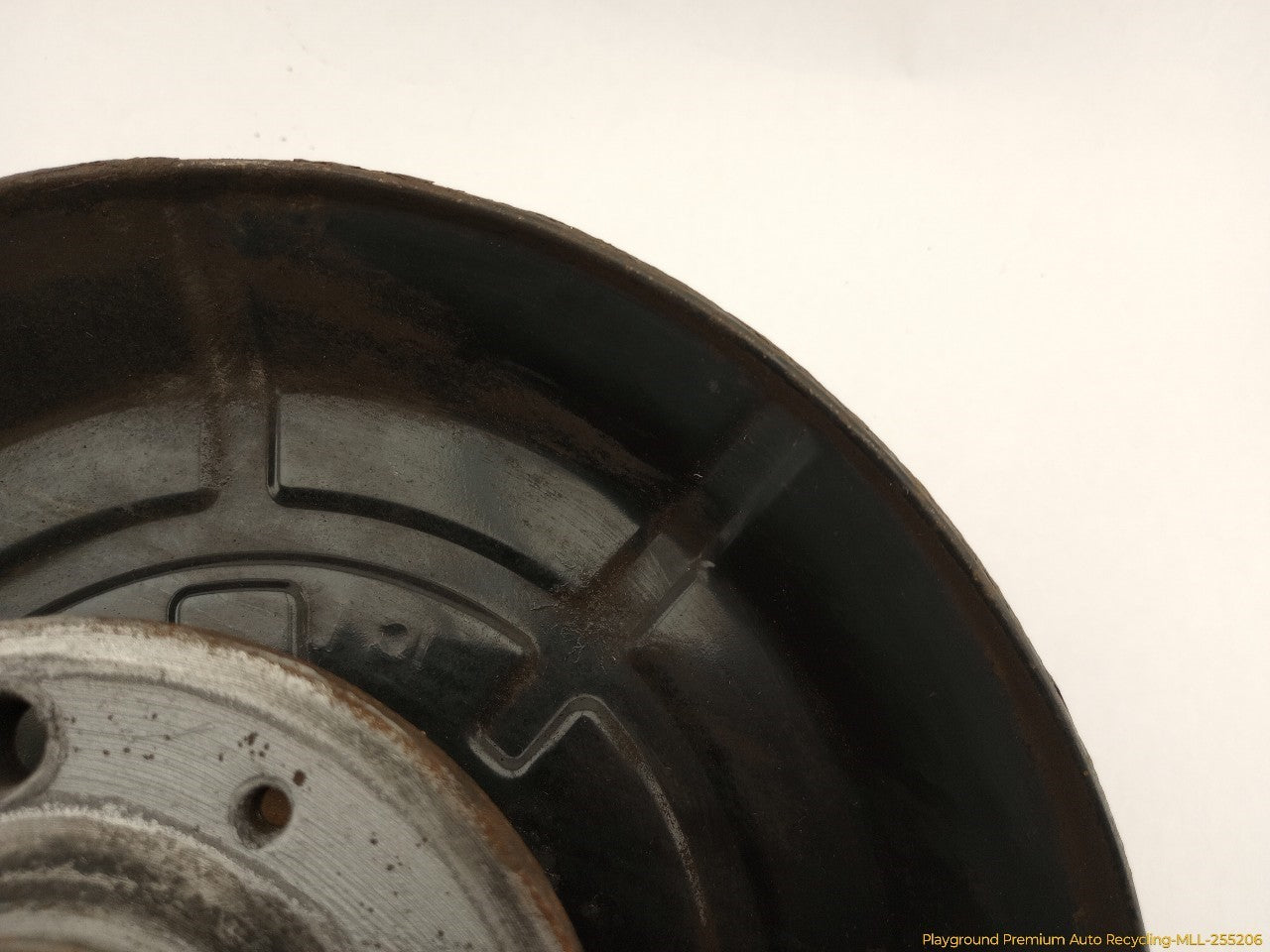 Saab 903 Driver Left Rear Spindle Knuckle Hub