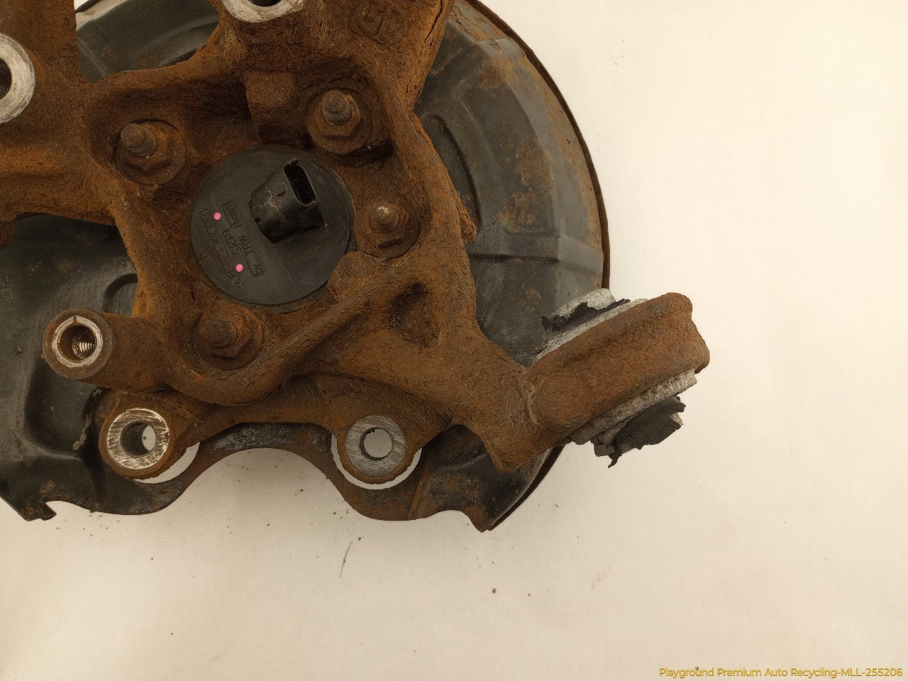 Saab 903 Driver Left Rear Spindle Knuckle Hub