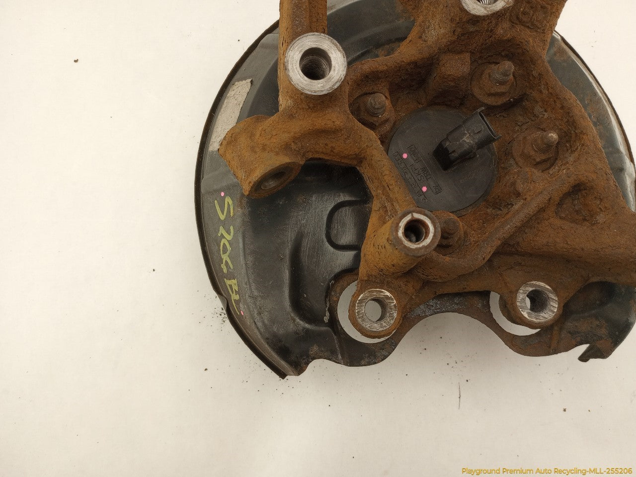 Saab 903 Driver Left Rear Spindle Knuckle Hub