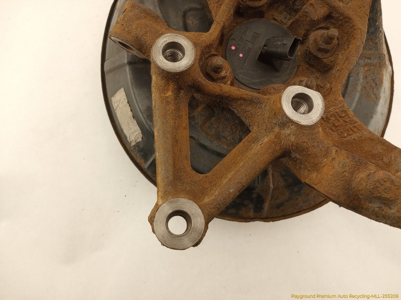 Saab 903 Passenger Right Rear Spindle Knuckle Hub