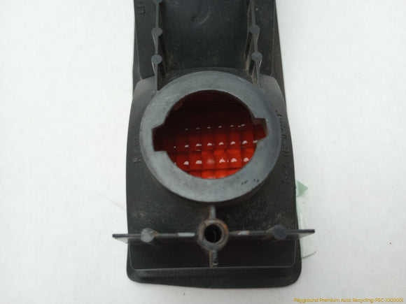 Land Rover Discovery Driver Left Rear Side Marker Lamp