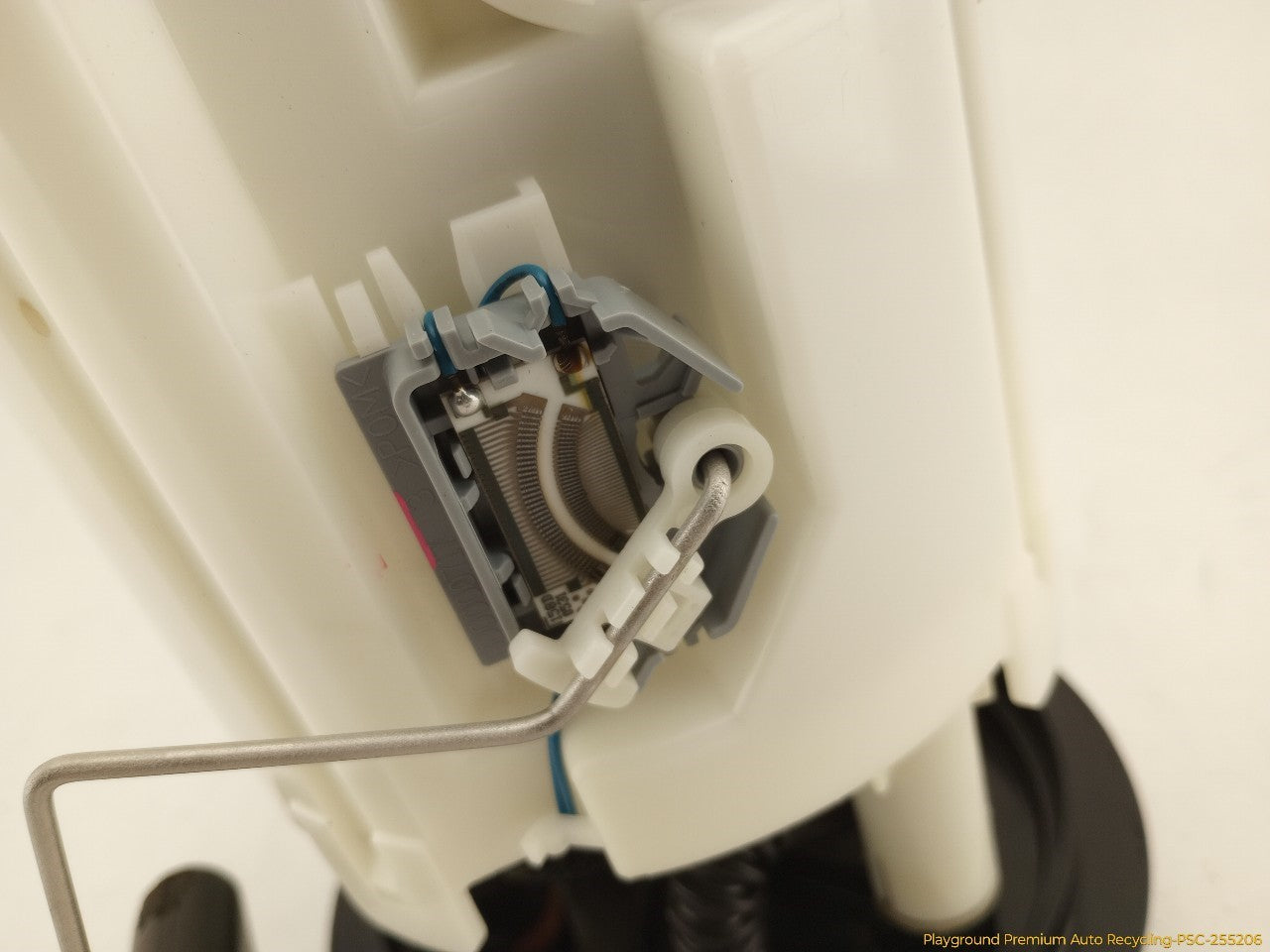 Saab 903 Fuel Pump