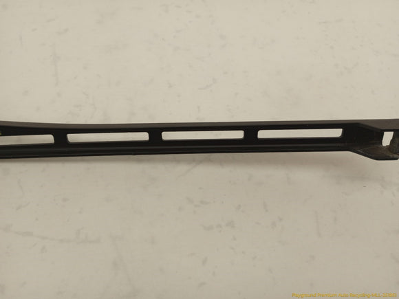 Audi S4 Pair Of Front Wiper Arms